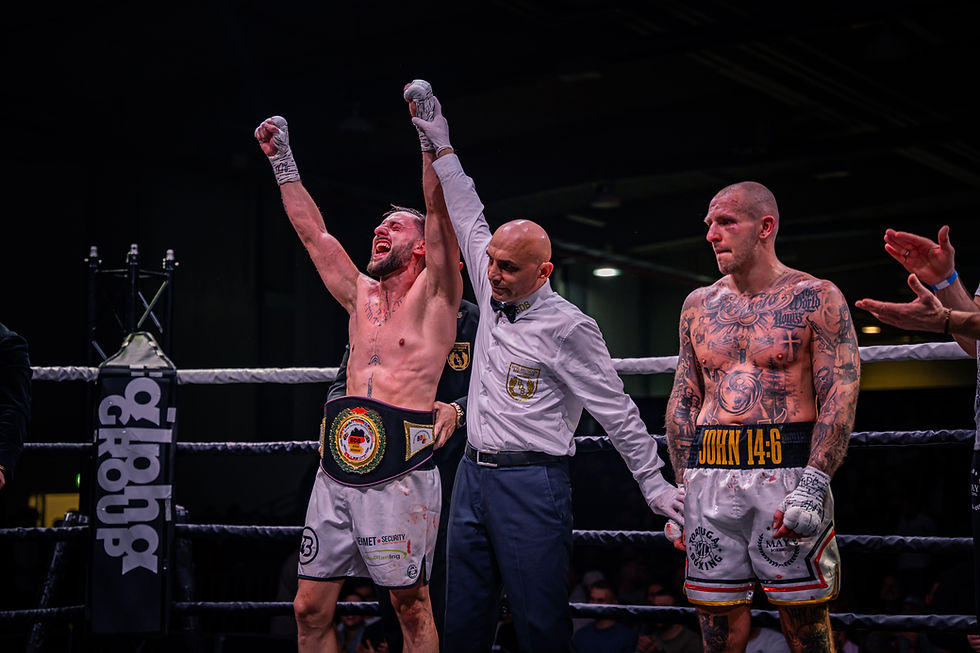 Kevin Kiy siegt bei GBS3 in Köln gegen Marc Lambertz