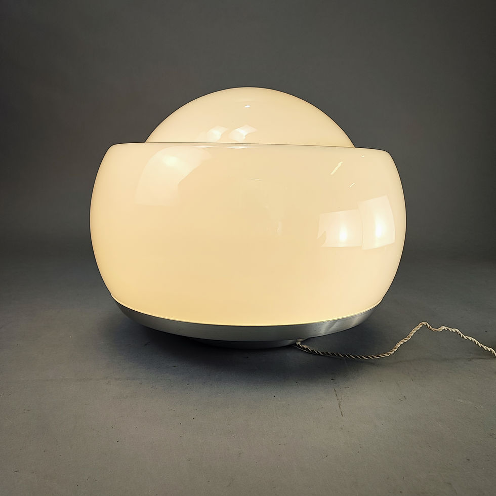 Thumbnail: Table lamp by Pia Guidetti Crippa for Lumi, design '60