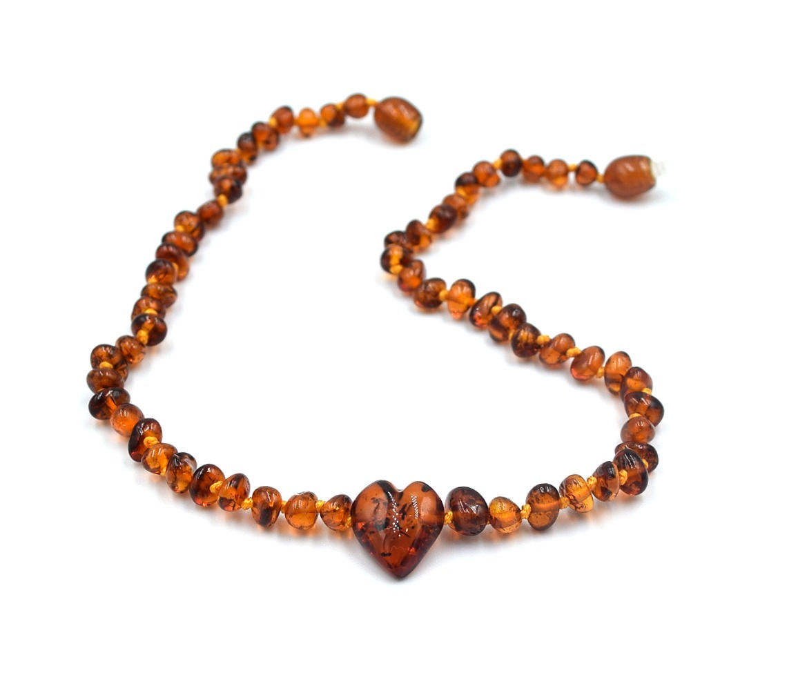 Collar de Ámbar Báltico con Corazón