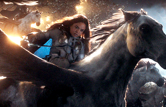V My Gif 2.gif