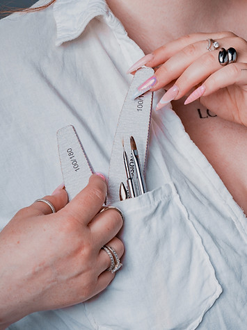 Sanova Nails - Arbeitsutensilien