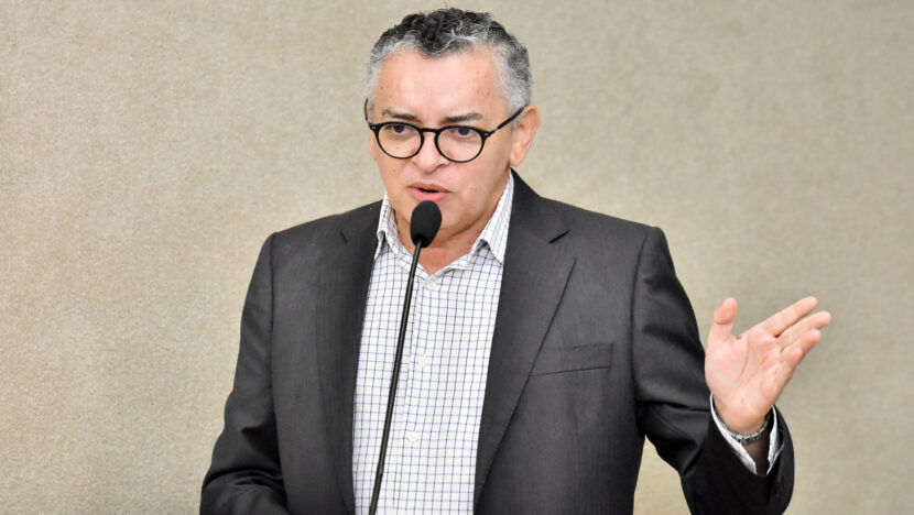 Professor defende fortalecimento de políticas públicas baseadas em dados - Foto: Eduardo Maia/ALRN
