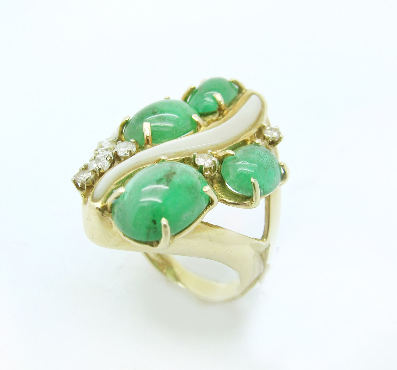 ESTATE CABACHON EM STONE WITH