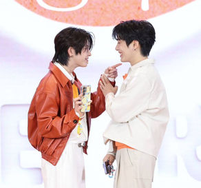 พาส่อง เคส "เติ้ล-เฟิร์สวัน" Collection Presenter ของพี่ SHEEP 🫶