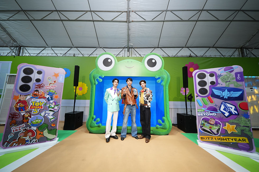 เคส case เติ้ล มติมันท์ เฟิร์ส วรรณกร Tle FirstOne Toy Story 5 ทอย สตอรี่ centralwOrld event woody buzz lightyear วูดดี้ บัซ ไลท์เยีย lily pad disney pixar ดิสนีย์