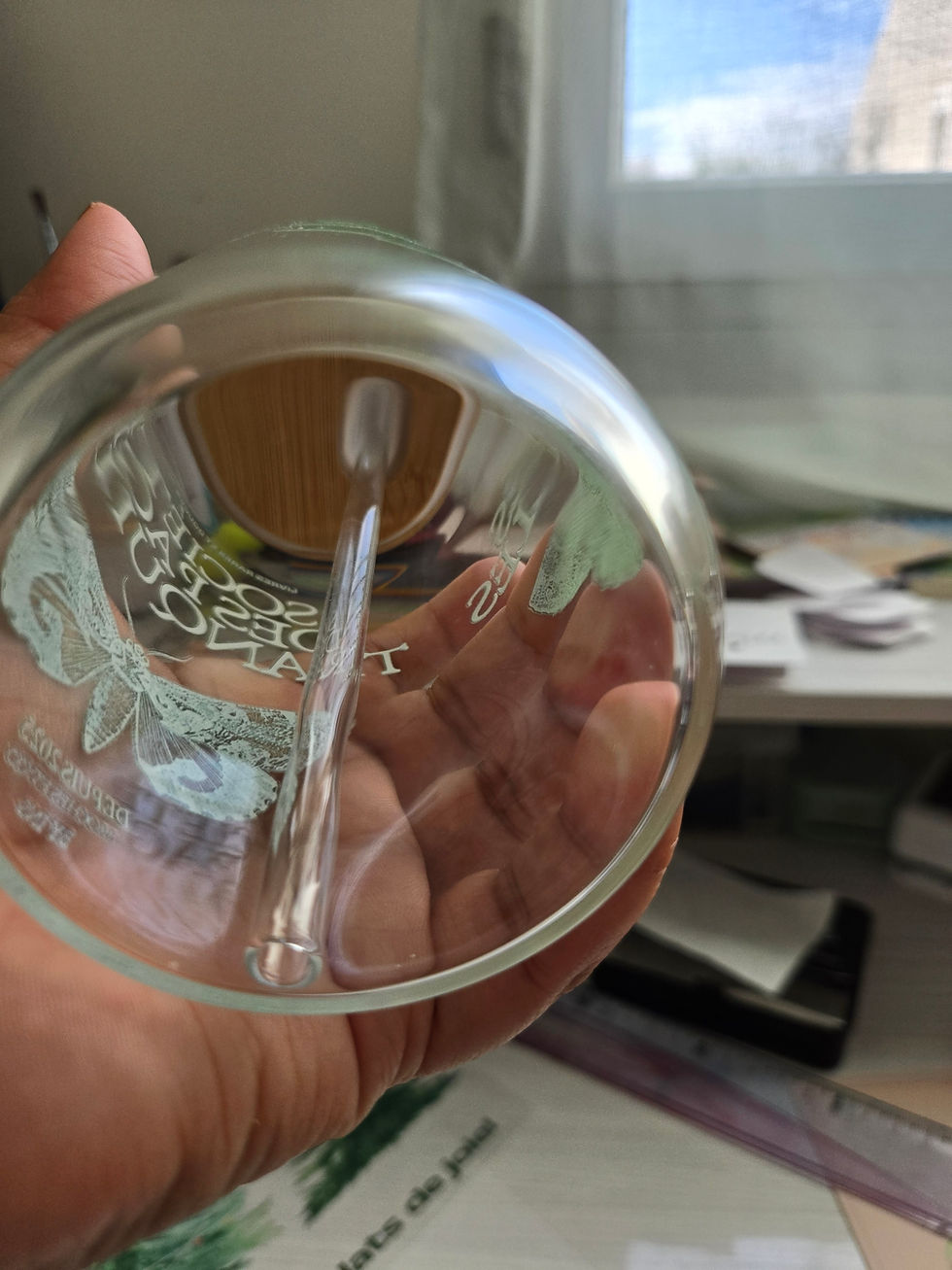 Miniature : Tasse Verre société des Pages Tranquilles, bibliophile