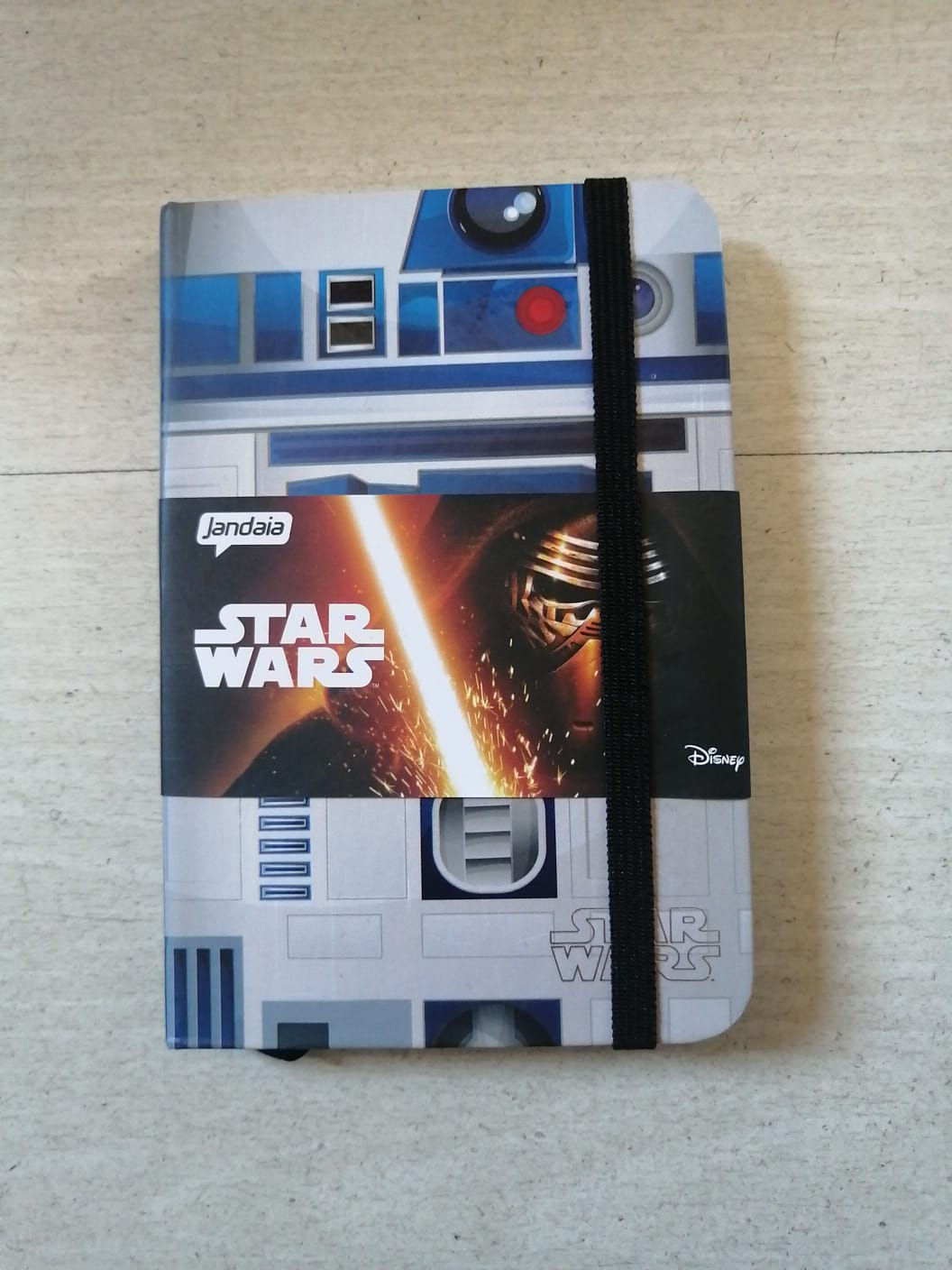 Caderneta sem pauta licenciada Star Wars Marvel Meninas Superpoderosas