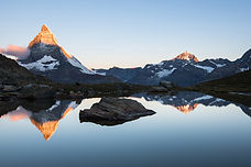 Lever du soleil sur le Cervin Riffelsee