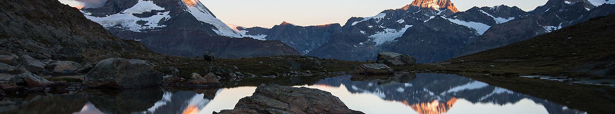 Sunrise on Matterhorn from Riffelsee