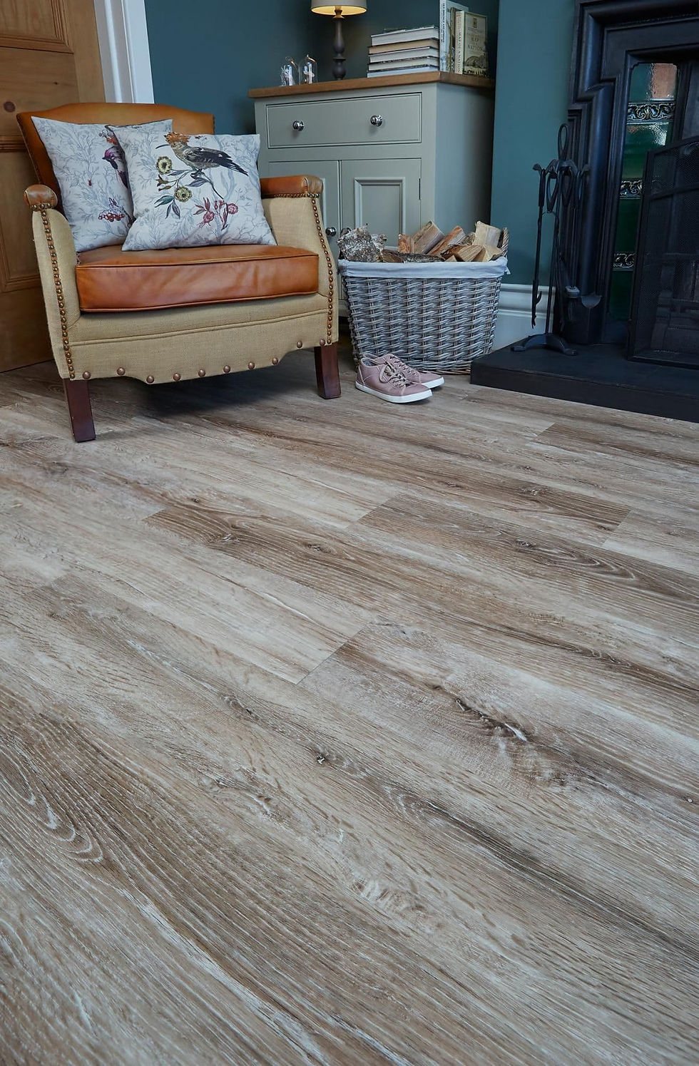 Rift Sawn Oak Dryback LVT NT46 flooring