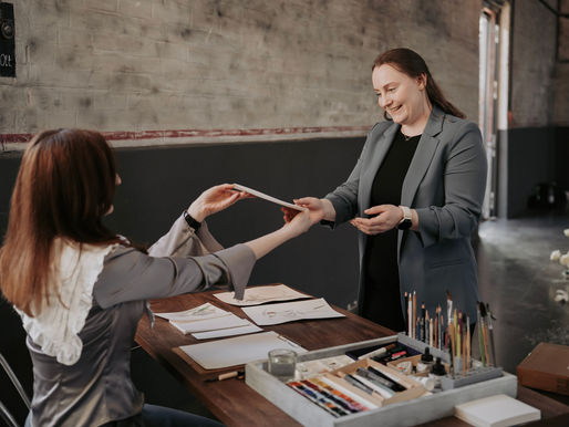 Live Illustration auf modernen Hochzeiten: Persönliche Erinnerungen statt Standard-Gastgeschenke