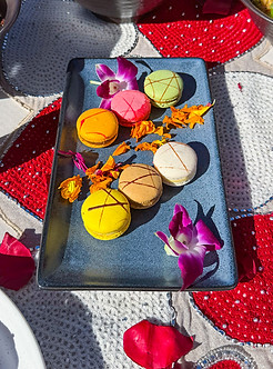 macarons.jpg