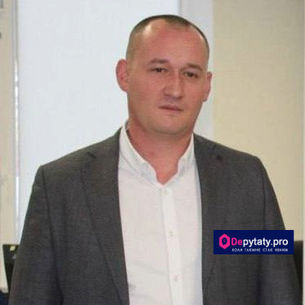 Вінницький сервісний стрілець Віталій Каспрук: без житла, але з «бехою»