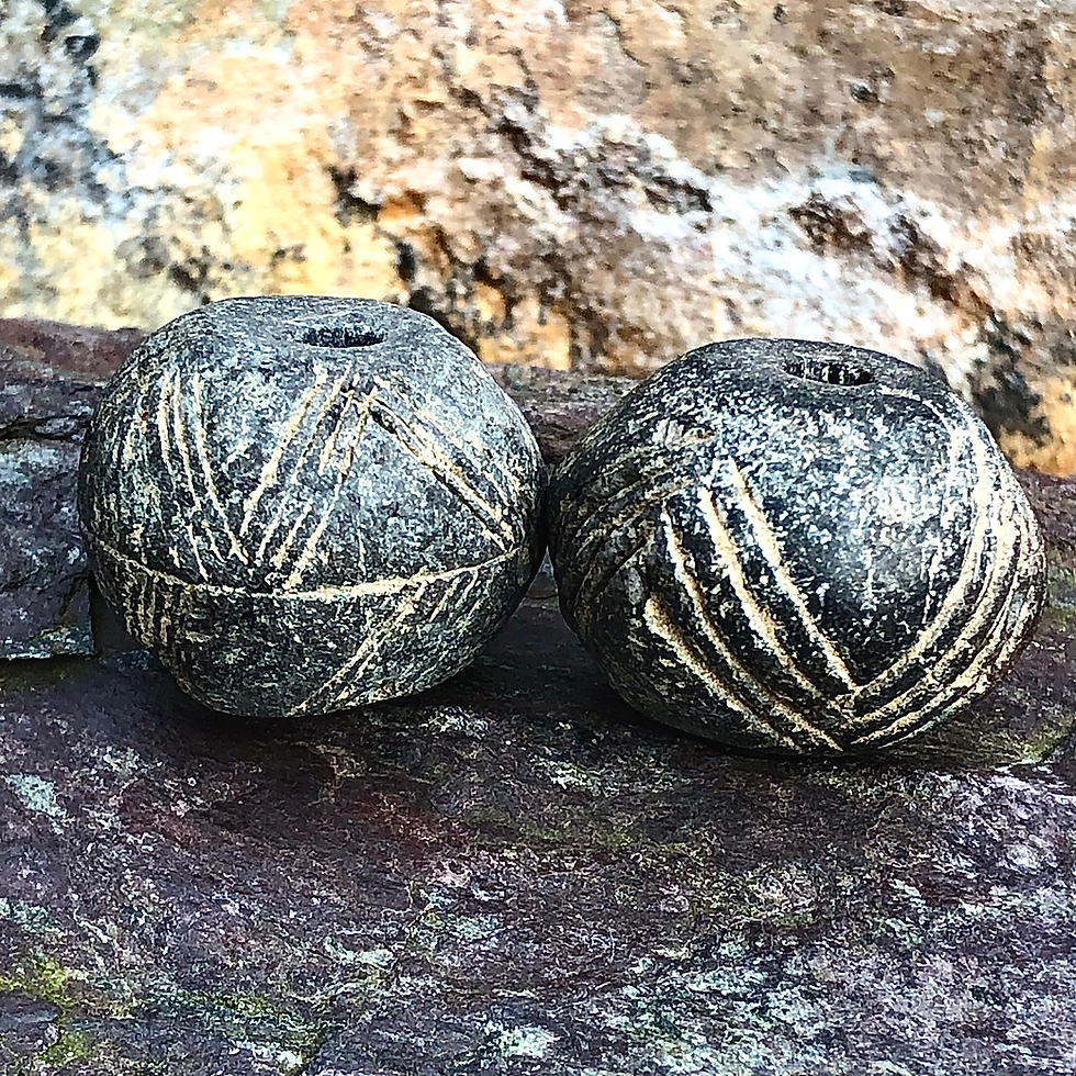 Thumbnail: Antique ‘Spindle Whorl’ African clay trade beads ( 14  count )