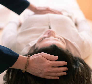 🧘_♀️ Recherchons professeurs de yoga bien-être pour nouvelle salle ! Une salle chaleureu