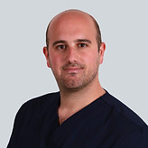 Dott. Gianluca Giorgini Gianluca Giorgini miglior dentista roma best dentist rome english speaking dentist rome esperto eccellenza estetica dentale impianti ortodonzia invisibile