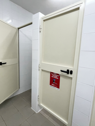 Stalls_Door Hinges A.png