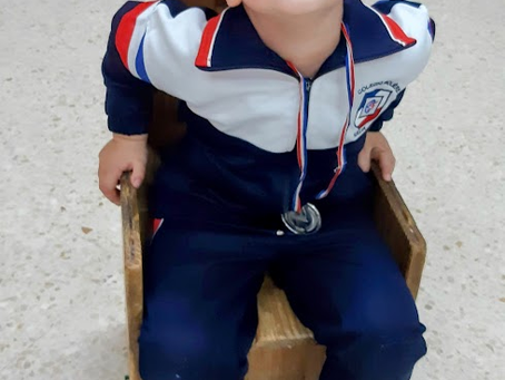 EL PROTAGONISTA ES: "ENZO"