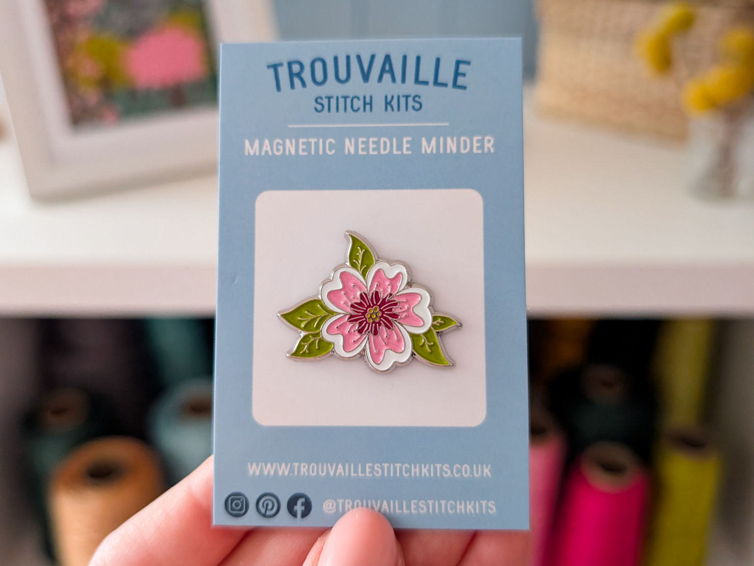 Blossom Needleminder