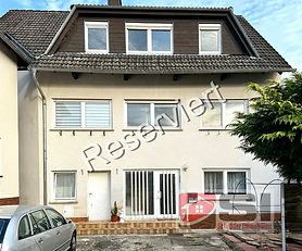 Reserviert: Mehrgenerationenhaus mit Extra-Grundstück