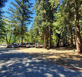 RV campground campsites at Mara Lake
