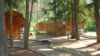 rental cabins Shuswap