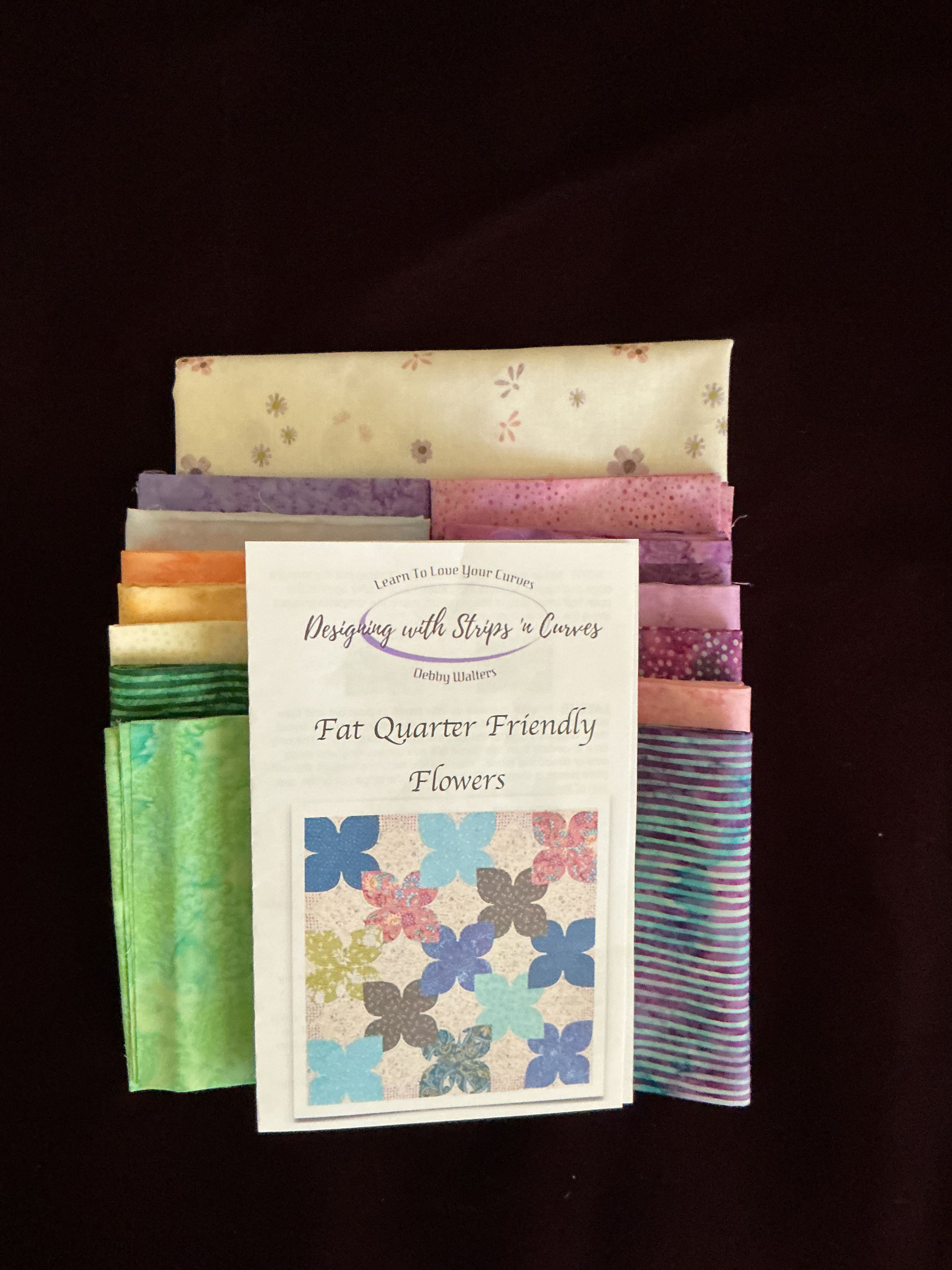 Fat Quarter Friendly Flowers Kit B
