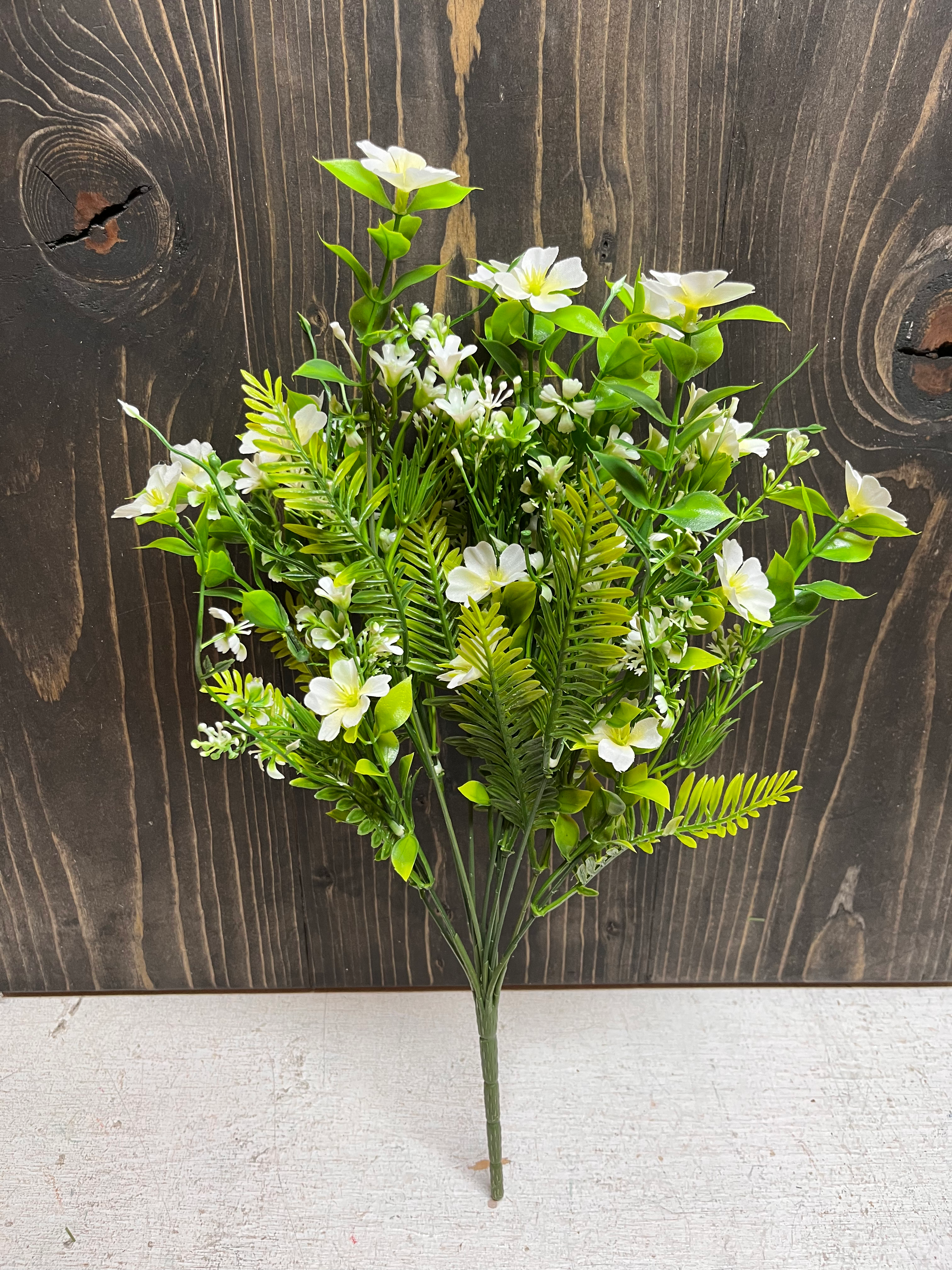 Plastic Gypsy Bush (wht)