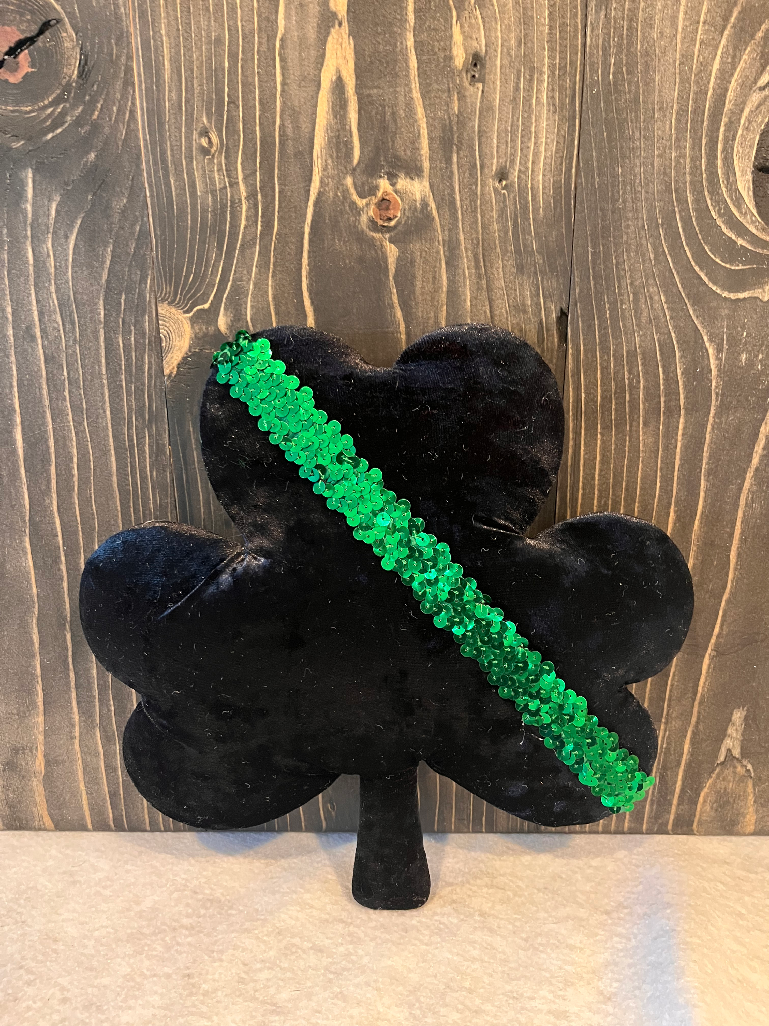 Black Velvet Shamrock 
