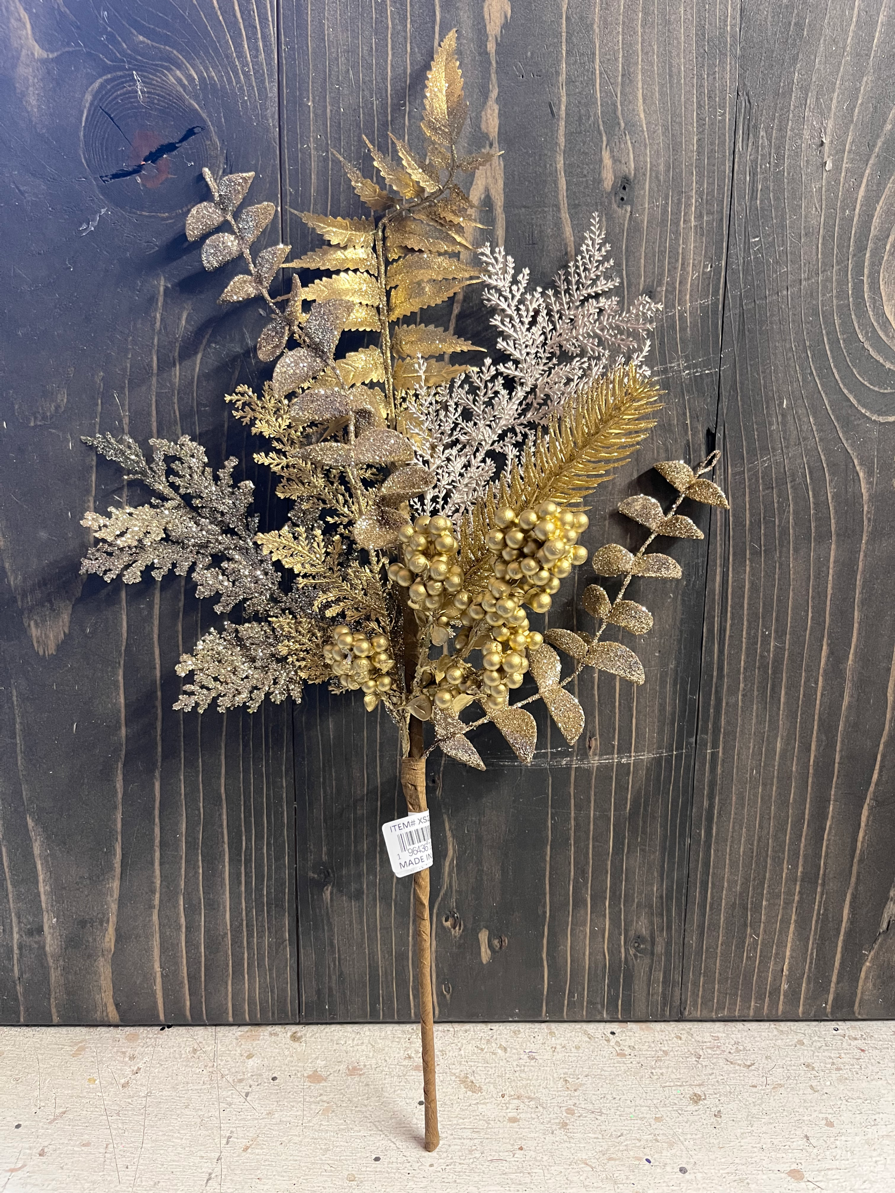 Metallic Cedar Fern Gold spray