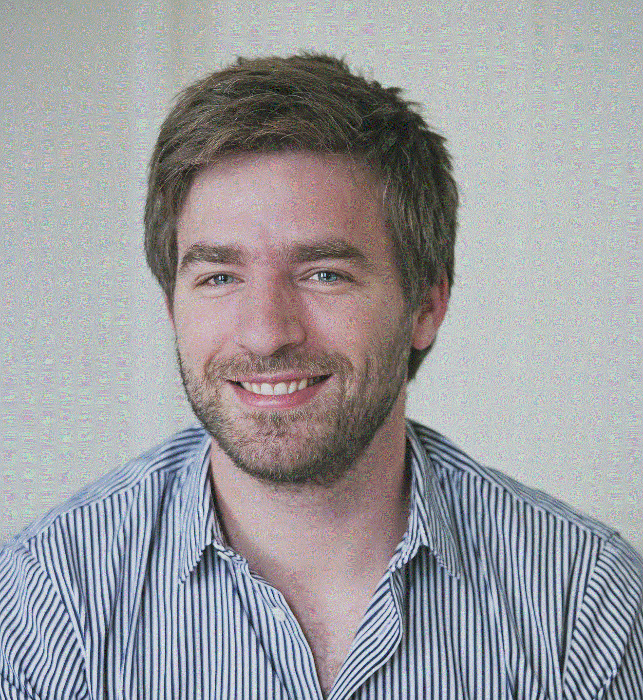Photo-Baptiste-Light.gif