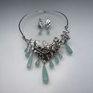 Savannah Peruvian Chakcedony Jewelry Set  by Linda Van Hart of Toll House Studio