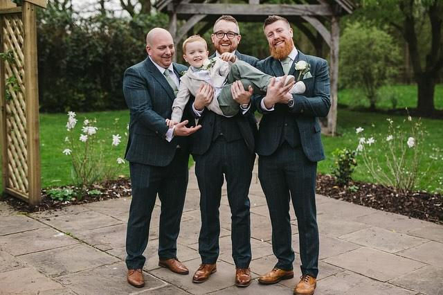 Real bride Rae wears Elysee Etoile Adrianna Wedding dress at Elizabeth Kate Scunthorpe North Lincolnshire