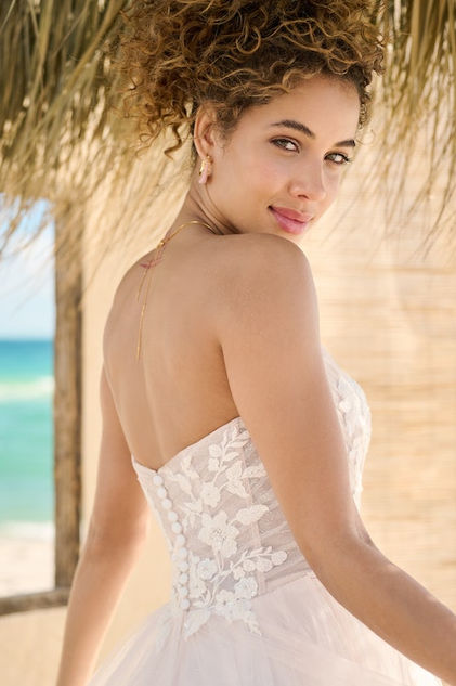 Bride wearing Rebecca Ingram Kiandra floaty A line Wedding dress at Elizabeth Kate Scunthorpe North Lincolnshire