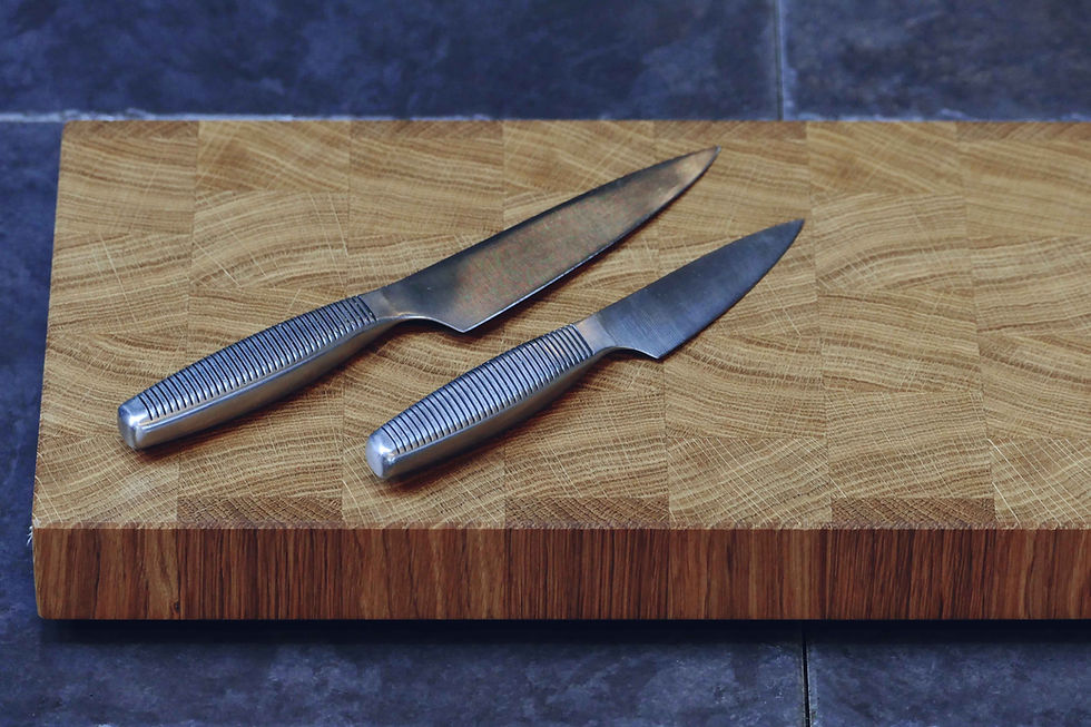 English Oak End Gran Chopping Board - Skinner Designs