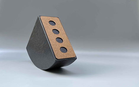 Magnetic knife block with cork base on show