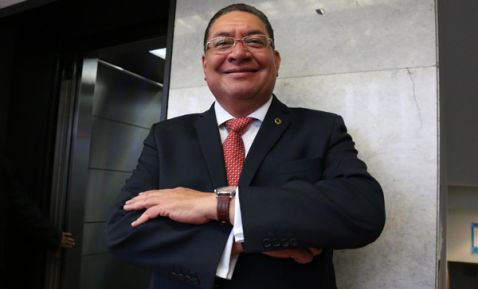 Para octubre, el anuncio del aumento al salario