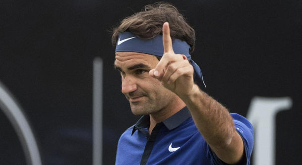 Roger Federer gana a Fritz en su debut en el Abierto de Stuttgart
