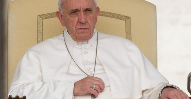 Papa Francisco acepta renuncia de arzobispo brasileño involucrado en caso de pederastia