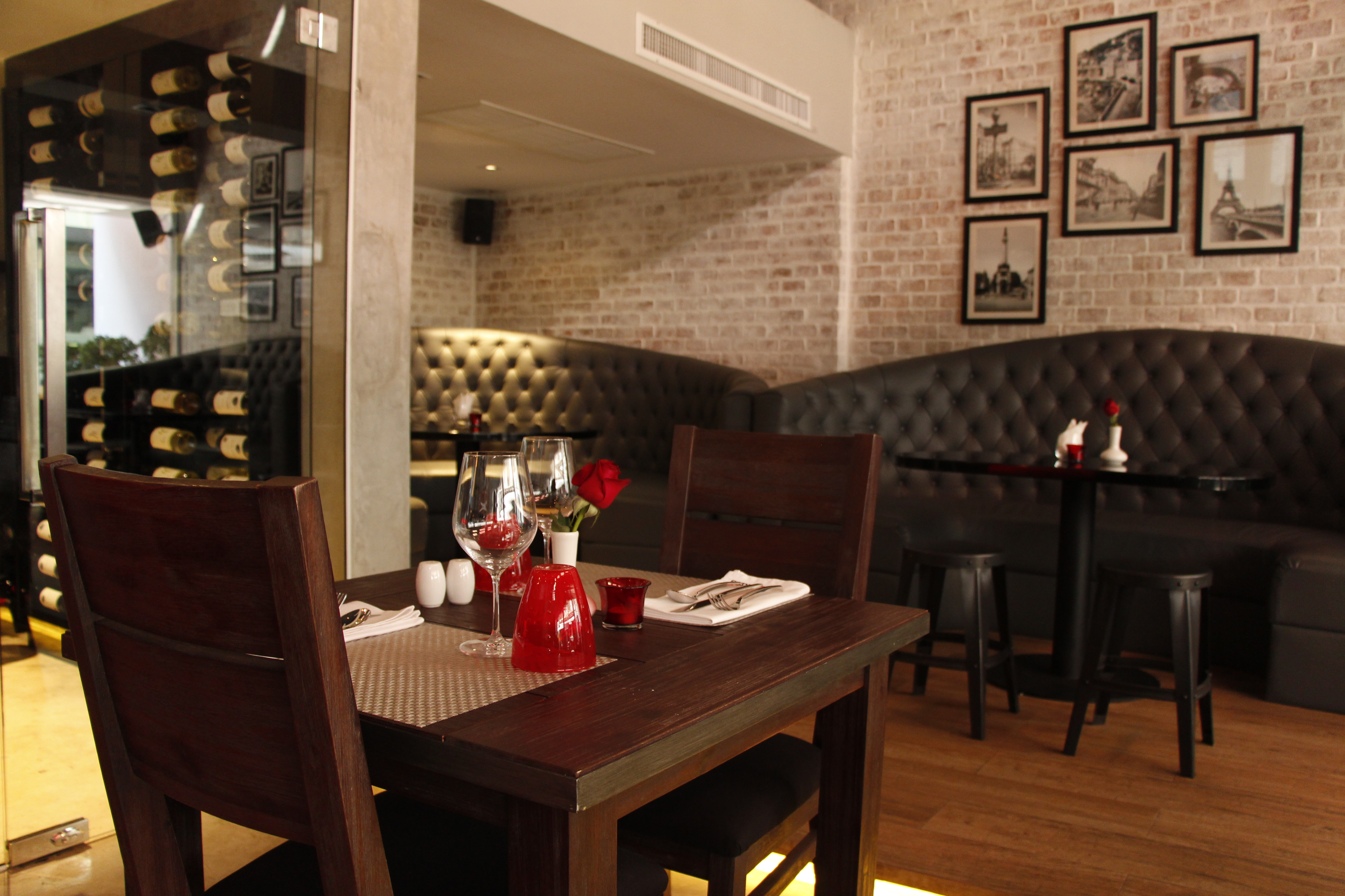 Red Piano Restaurant and Wine Bar