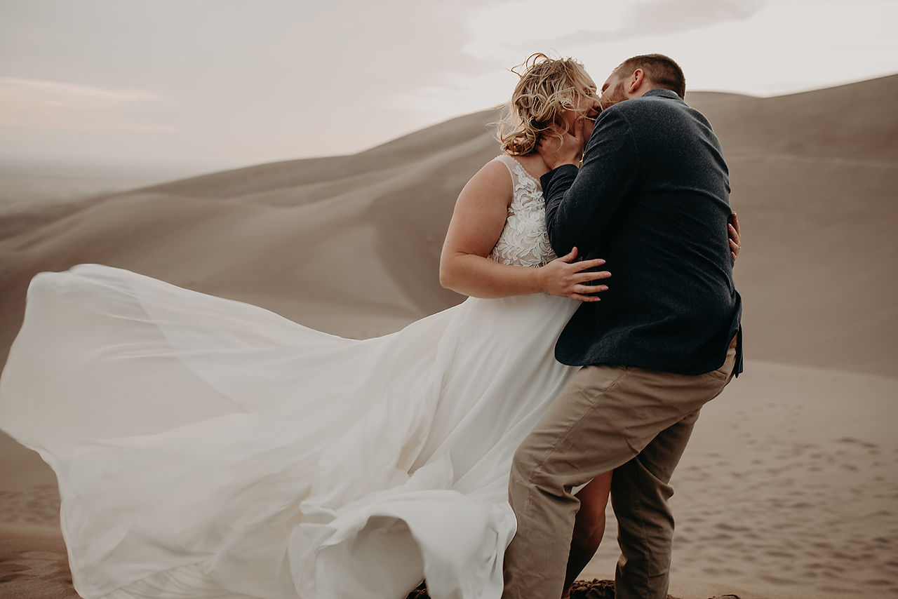 great sand dunes national park, Colorado, elopement photos, bride and groom