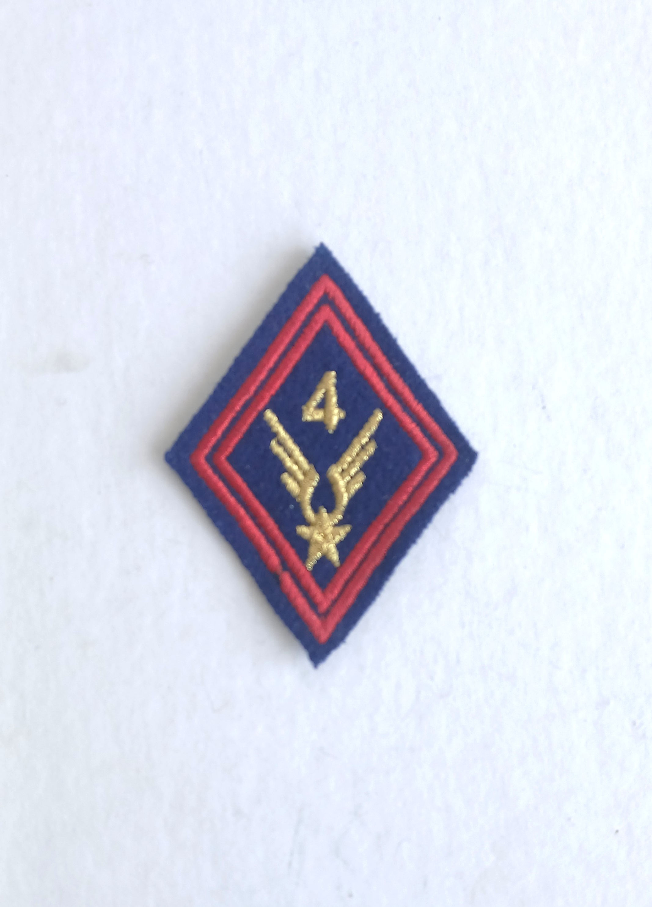 Ecusson - FR229702b Écusson 4°RHC cadre bleu roi