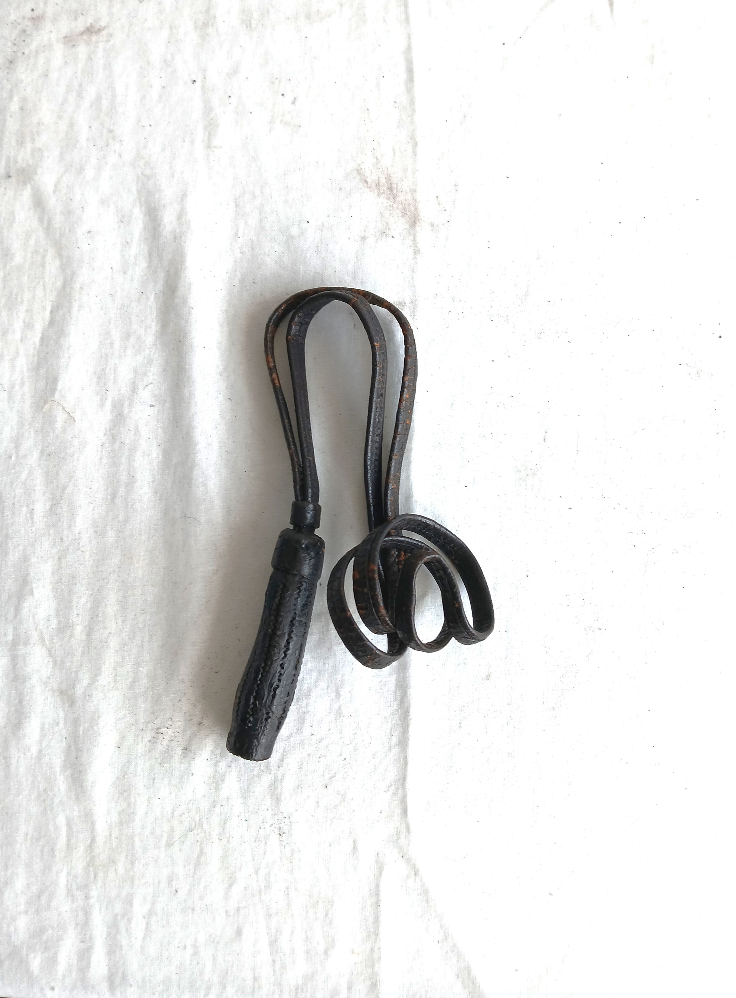 Sabre - FR433950a Dragonne pour sabre ml 1882 (noir)