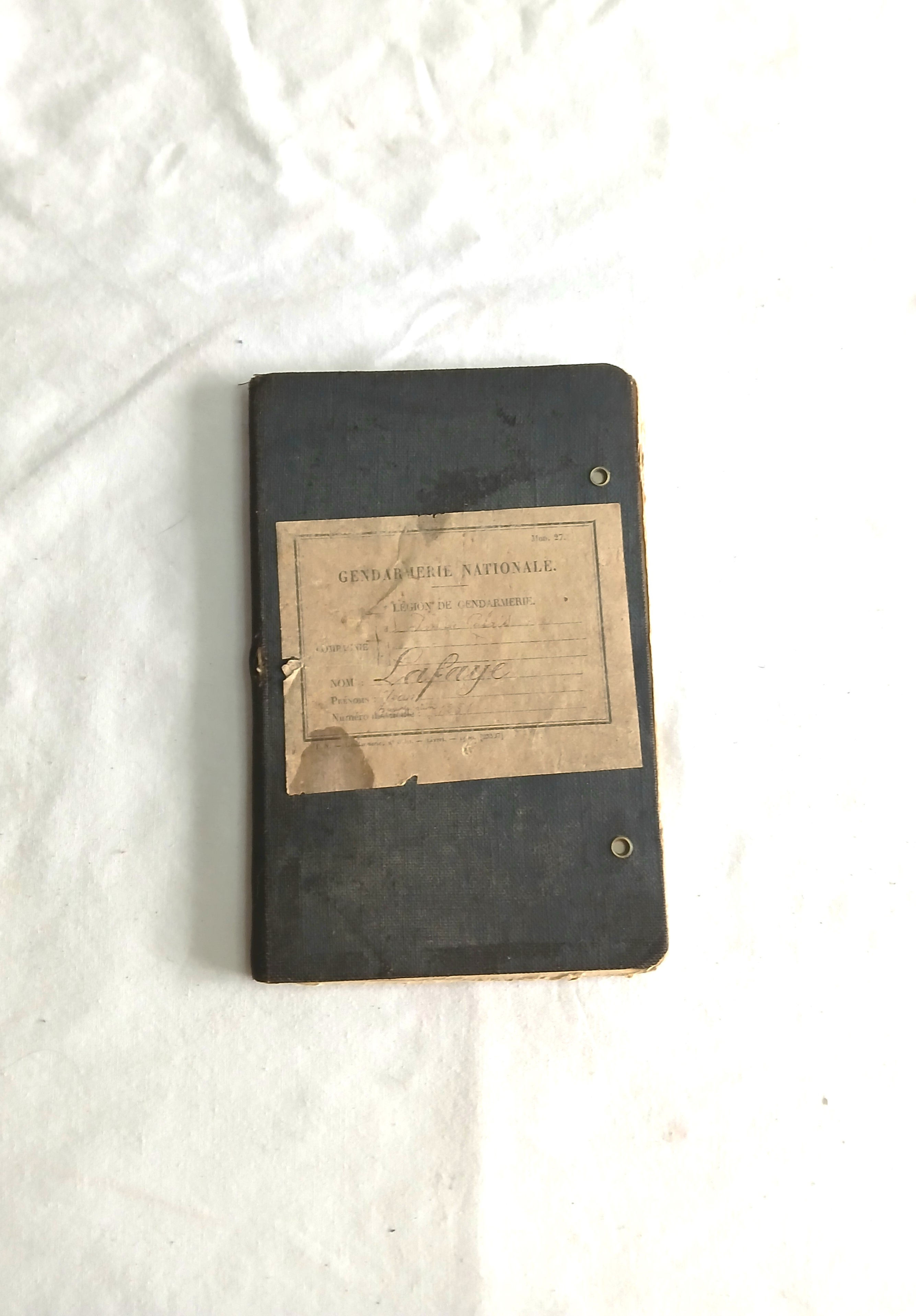 Document XX° - FR323900b Livret des sous-officiers & gendarmes 1921