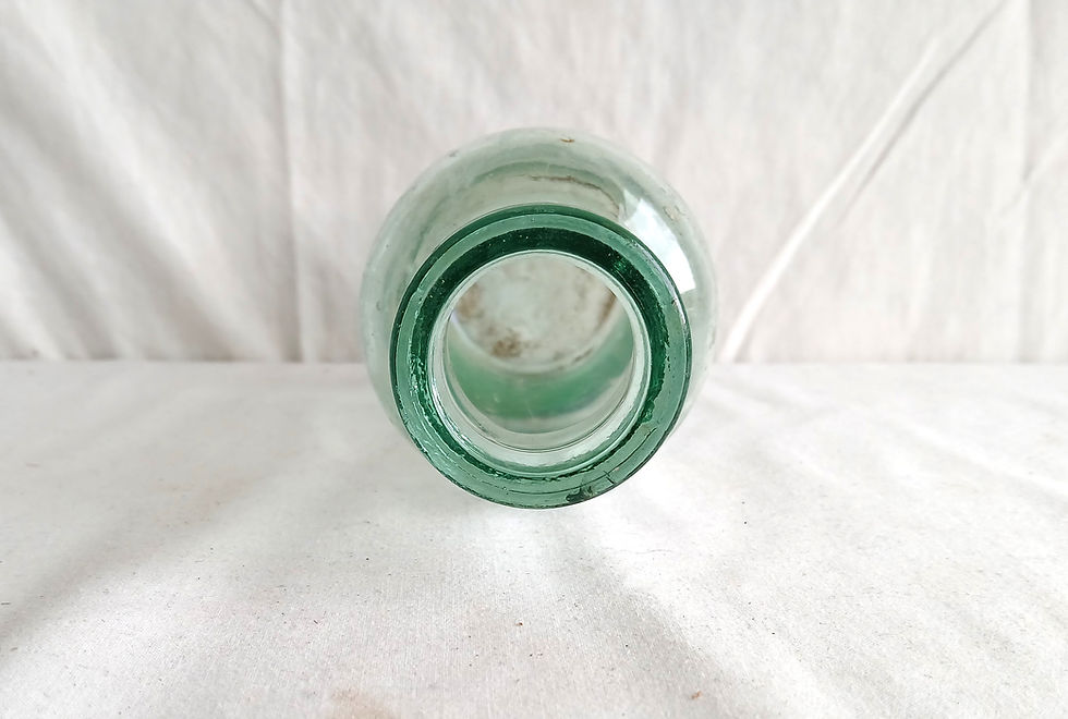 Miniature : Divers - GB322603a Pot à lait en verre