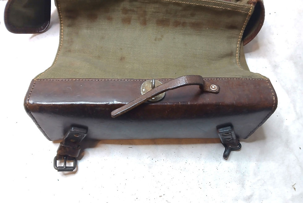 Miniature : SUISSE - CH354320a  Musette ml 1940