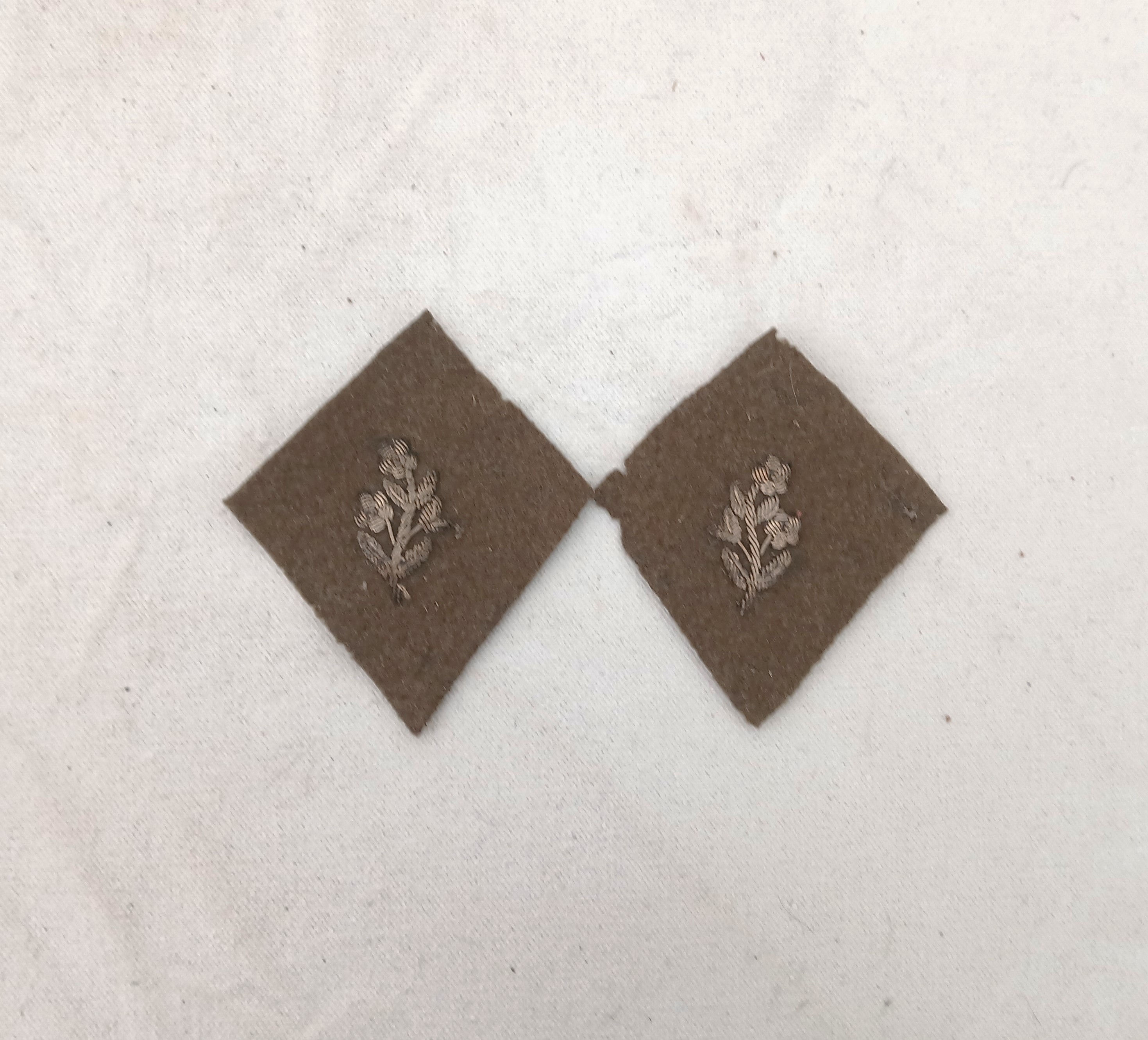 Patte de col - FR442420b Paire écusson de col poste aux armées (vareuse)