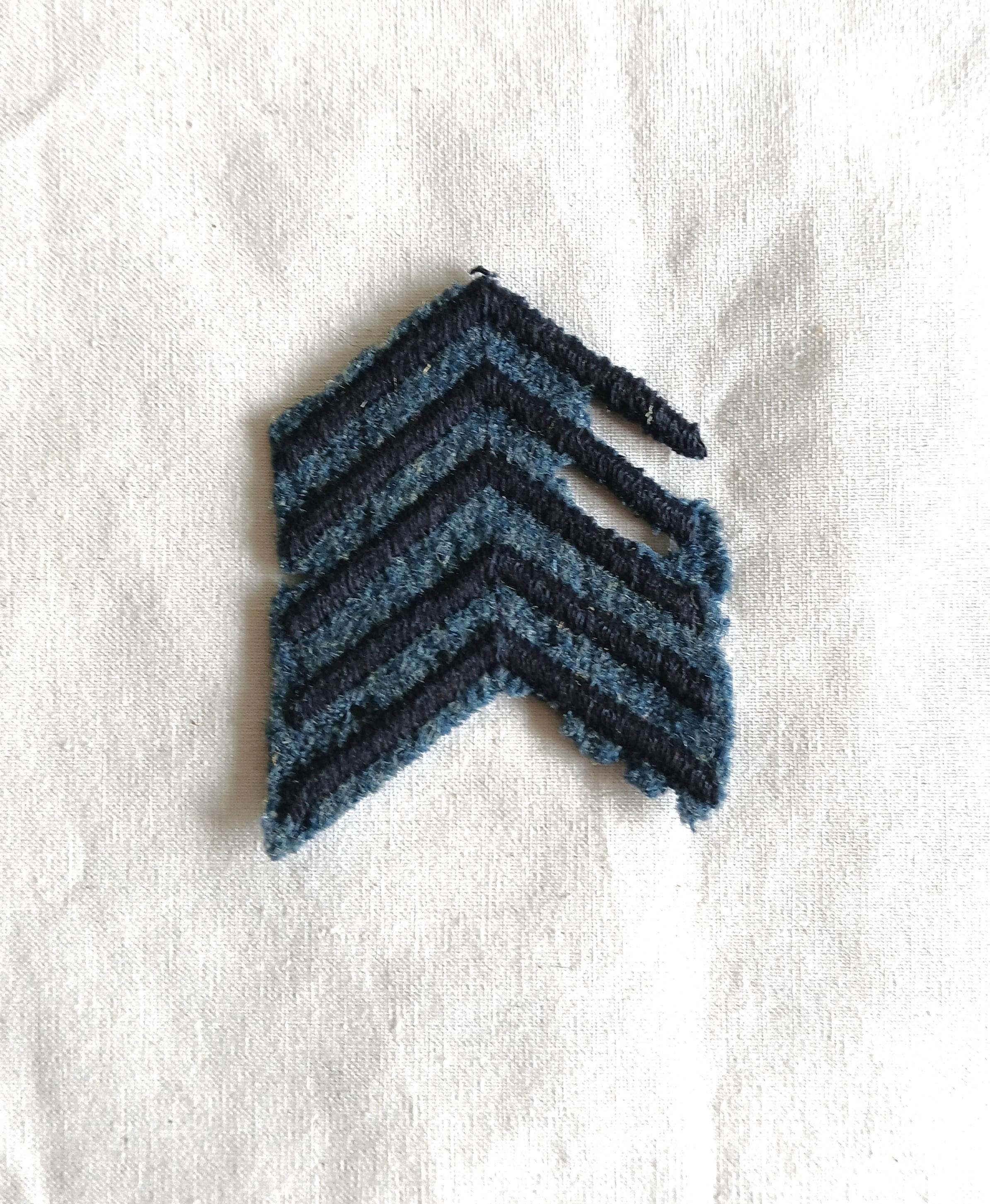 Ecusson - FR309809b Chevron de présence au front ou de blessures