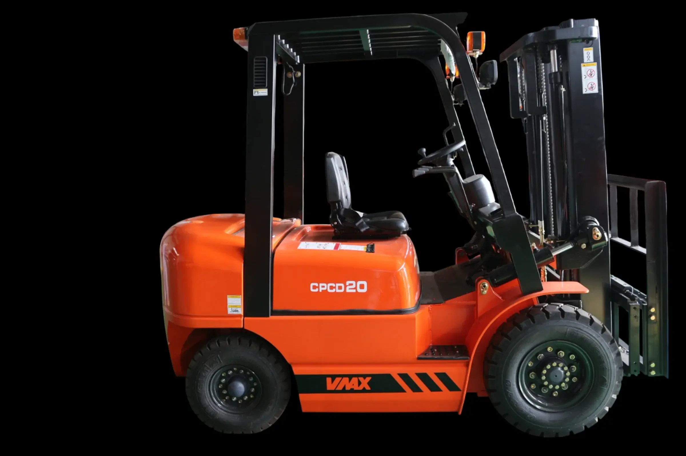 Chariot élévateur diesel VMAX 2,0 t, profil droit, mât et fourches visibles