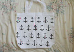 2nd side of Anchor Tote.